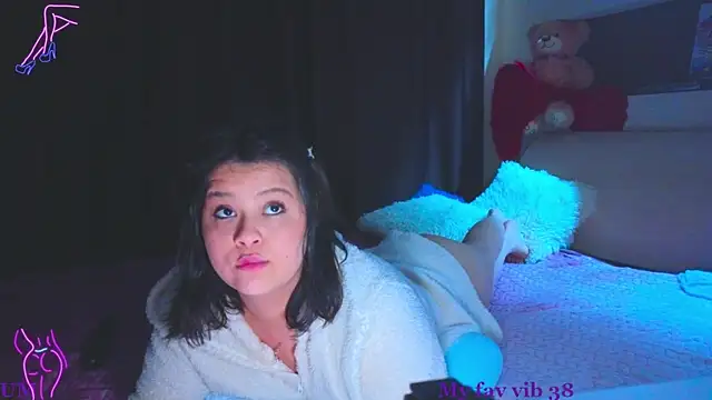 Malika uAngel online show from 6, 11, 2025