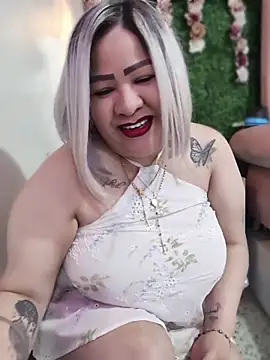 Snapshot of Dalessa_Bigtits chatting on 20, 6, 2026 Dalessa Bigtits online show from 20, 6, 2026