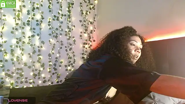 LotusFemme22 online show from 22, 2, 2026