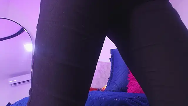 naomi kyse online show from 11, 11, 2025