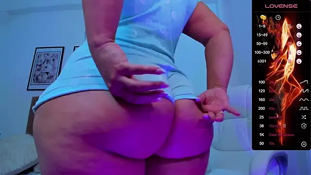 sofihill01 online show from 27, 2, 2025