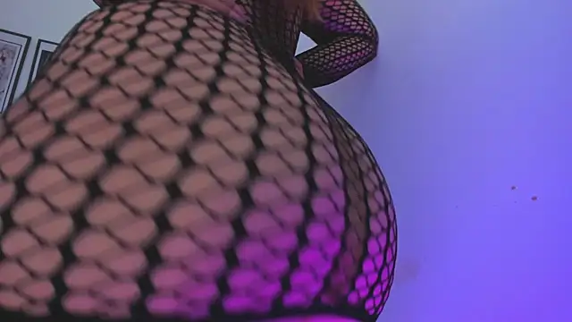 sofihill01 online show from 26, 9, 2025