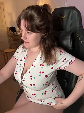 KiraKoval online show from 5, 5, 2026