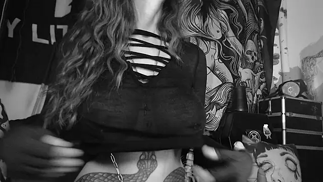 Silentmary online show from 6, 2, 2026