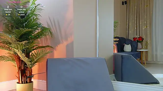 Avril Cyrus online show from 9, 9, 2025