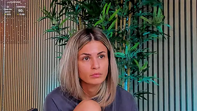 Avril Cyrus online show from 10, 3, 2025