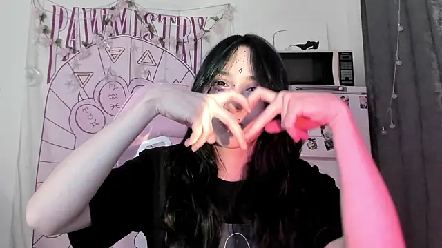 Holy420lolii online show from 18, 2, 2026