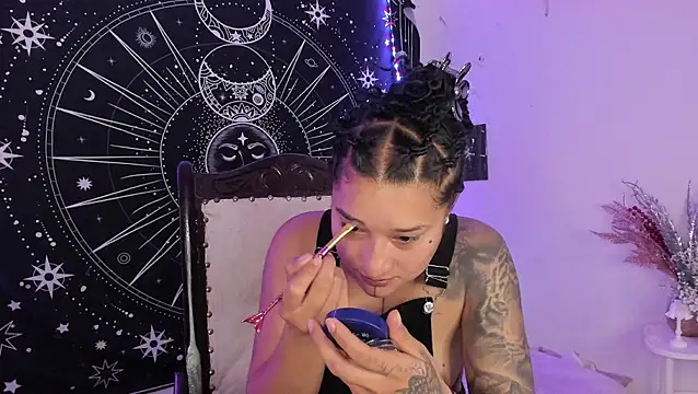 Snapshot of Eva_Lee_ chatting on 20, 2, 2026 Eva Lee online show from 20, 2, 2026