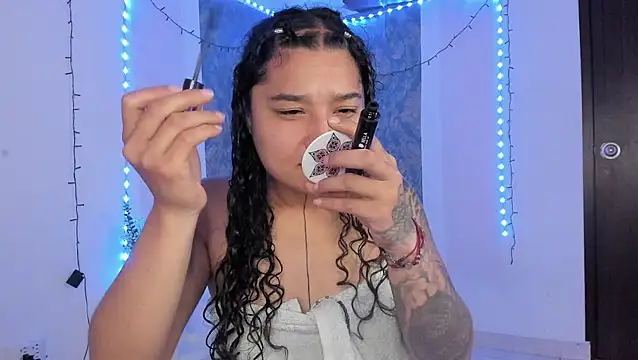 Eva Lee  online show from 3, 5, 2026