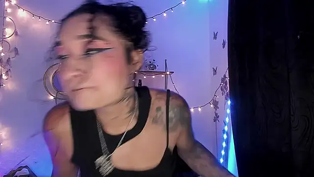 Eva Lee  online show from 23, 2, 2025