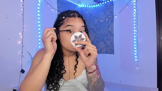Eva Lee  online show from 30, 4, 2026