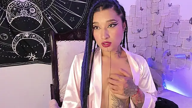 Eva Lee  online show from 13, 9, 2025