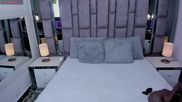 Snapshot of EMMAHILL1 chatting on 20, 2, 2026 EMMAHILL1 online show from 20, 2, 2026