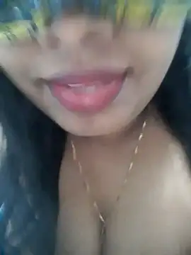 chubby wife online show from 30, 10, 2025