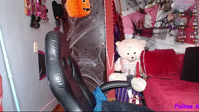 nathalie zanettii online show from 19, 10, 2025