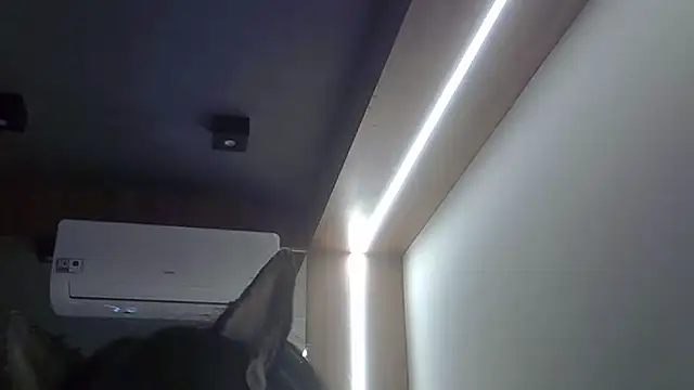 Skinny-Kitten online show from 22, 2, 2026