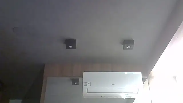 Skinny-Kitten online show from 20, 11, 2025