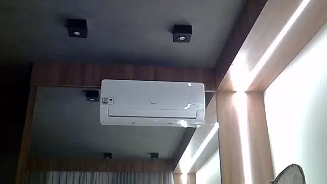 Skinny-Kitten online show from 23, 2, 2026