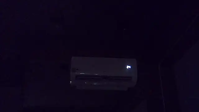 Skinny-Kitten online show from 18, 1, 2026