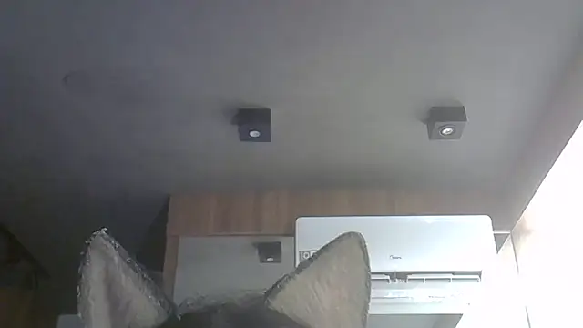 Skinny-Kitten online show from 15, 11, 2025