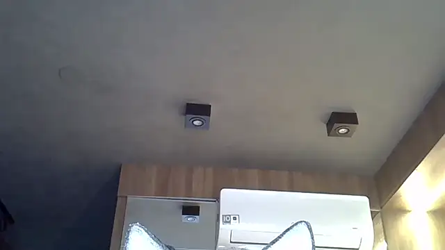 Skinny-Kitten online show from 27, 10, 2025