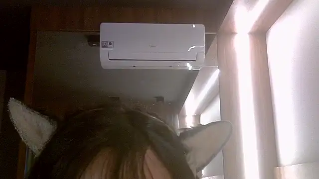 Skinny-Kitten online show from 24, 2, 2026