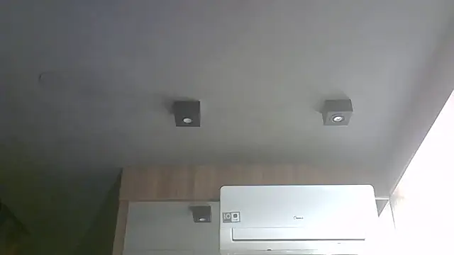 Skinny-Kitten online show from 18, 11, 2025