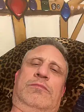 Snapshot of prekumstud chatting on 3, 2, 2025 prekumstud online show from 3, 2, 2025