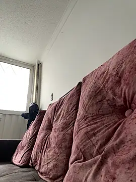 Abril Luv online show from 12, 3, 2026