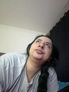Snapshot of Abril_Luv chatting on 20, 7, 2026 Abril Luv online show from 20, 7, 2026