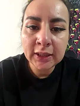 Abril Luv online show from 27, 9, 2025