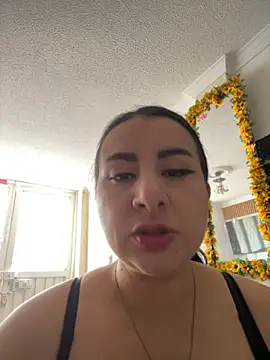 Abril Luv online show from 16, 10, 2025