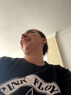 Abril Luv online show from 14, 11, 2025