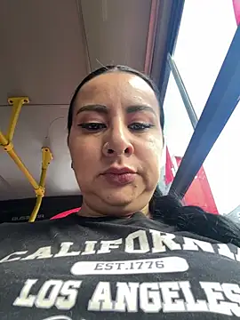 Snapshot of Abril_Luv chatting on 16, 7, 2026 Abril Luv online show from 16, 7, 2026