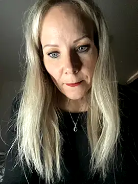 Sexual Lovable Doll online show from 27, 10, 2025