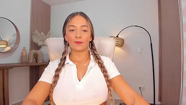 wandathompson  online show from 31, 3, 2026