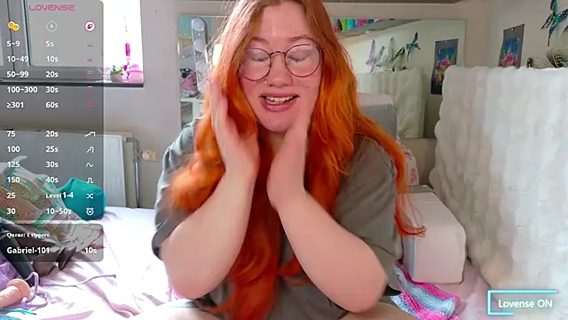 FluffyRainbowKity online show from 17, 5, 2026