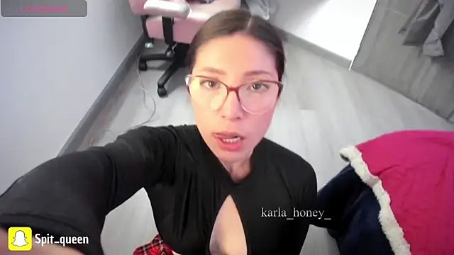 Spit queen online show from 20, 3, 2025