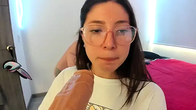 Spit queen online show from 20, 1, 2025