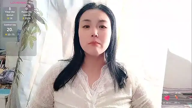 Vivianangn-e online show from 21, 4, 2026