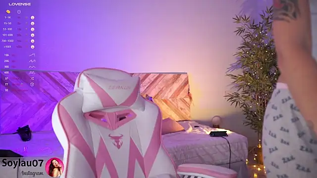 Snapshot of imjess01 chatting on 22, 12, 2024 imjess01 online show from 22, 12, 2024