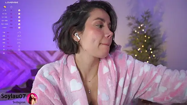 Snapshot of imjess01 chatting on 10, 12, 2024 imjess01 online show from 10, 12, 2024