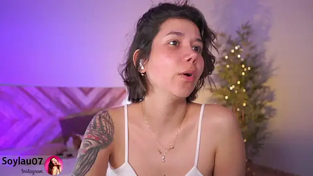 Snapshot of imjess01 chatting on 4, 3, 2025 imjess01 online show from 4, 3, 2025