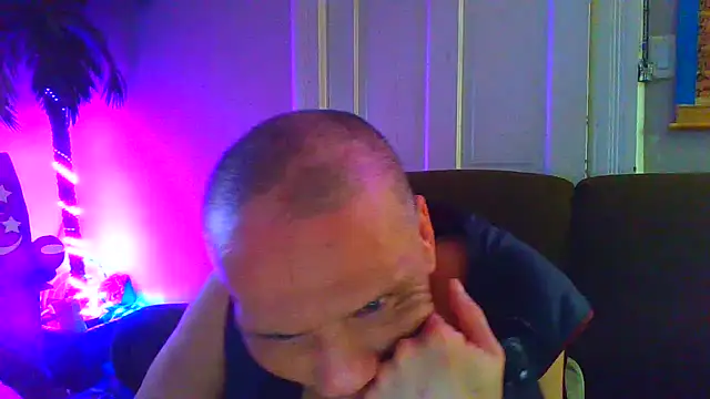 xuan8pssy ui69 online show from 26, 2, 2026