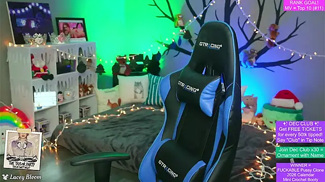 TheLaceyBloom online show from 14, 12, 2025