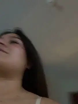 Snapshot of LuceroRm chatting on 3, 2, 2026 LuceroRm online show from 3, 2, 2026