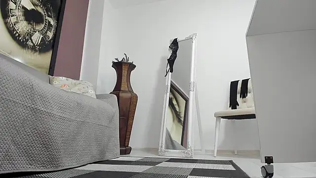 Kate007Bloom online show from 1, 10, 2025