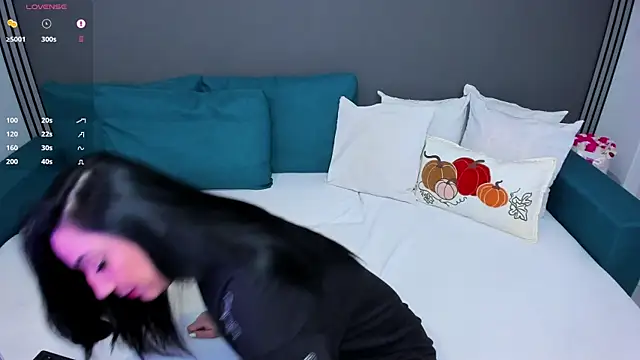 Christall StarXX online show from 3, 11, 2025