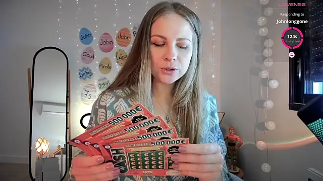 ImKeira online show from 4, 4, 2026