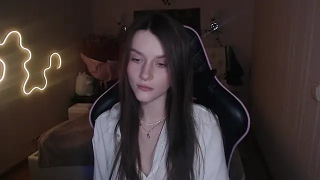 jeann elsaa online show from 7, 12, 2024